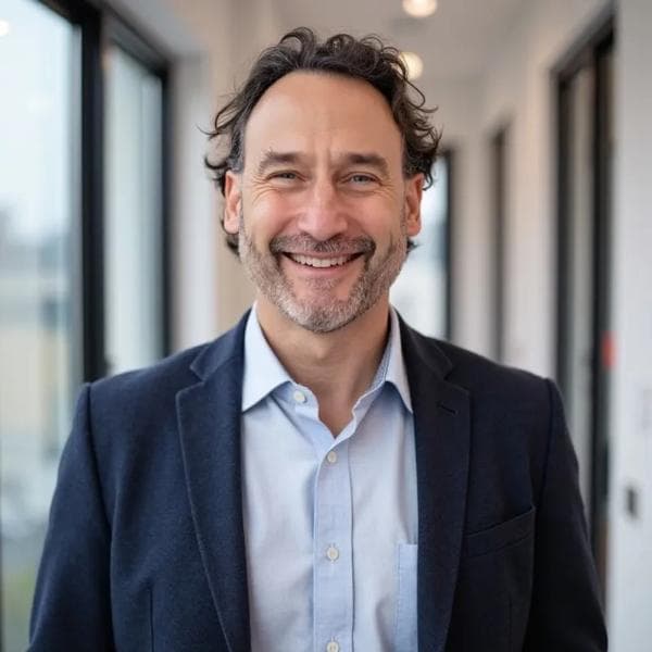 Photo of Christopher Taylor.