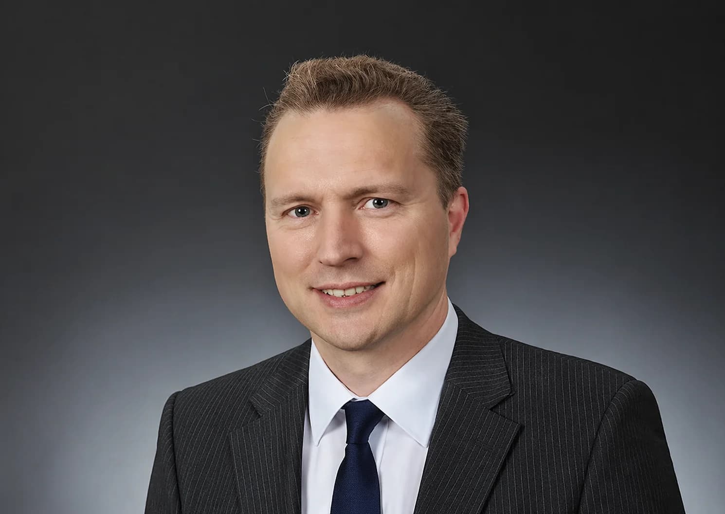 Photograph of Carsten Jordt, responsible for Machine Modifications in Product Management in the Service segment.