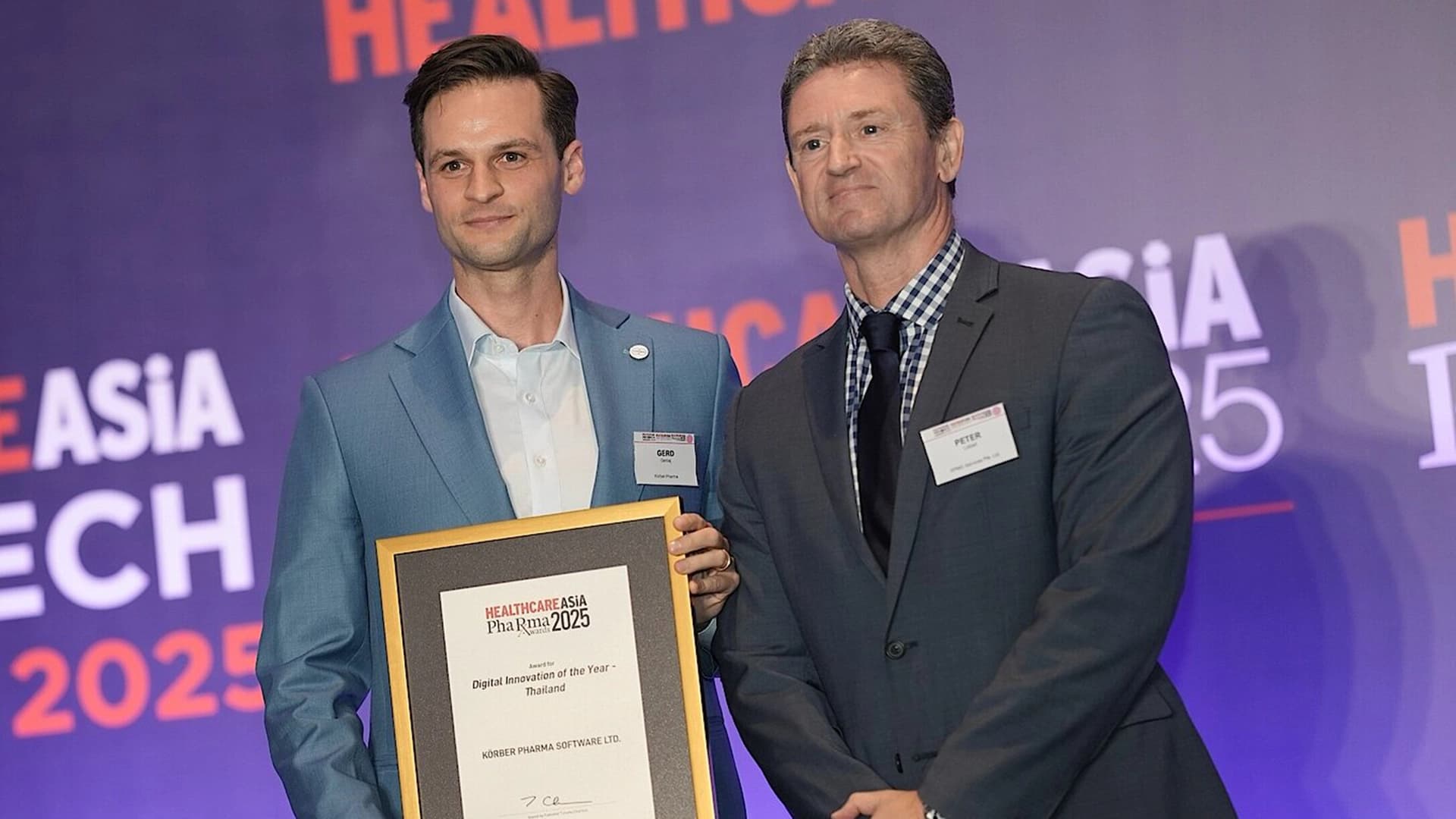 Körber-Vertreter erhält die Auszeichnung "Digital Innovation of the Year Thailand" bei den Healthcare Asia Pharma Awards 2025