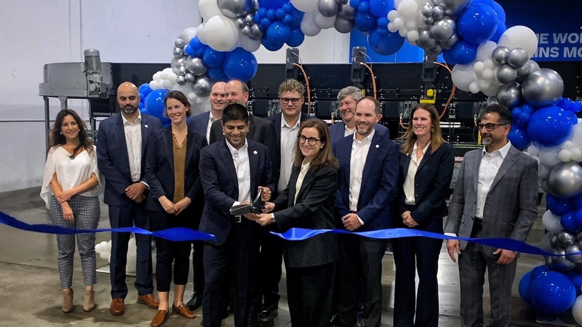 Helena Garriga and Ananta Islam inaugurating Körber’s state-of-the-art Innovation Center in Dallas.