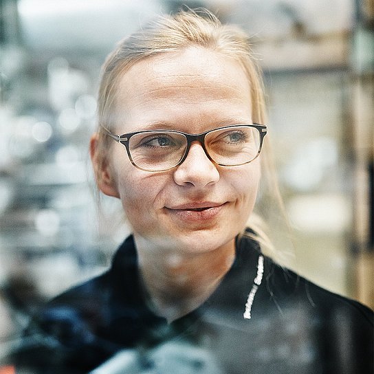 Portrait photo of Nina Gröncke, project engineer at Hauni